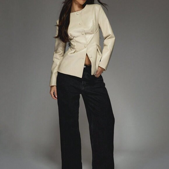 Apricot Elegant Women's Woven Fabric Buttoned Collarless Pintuck Long Coat - Picture 4 of 7